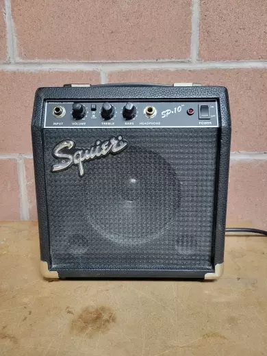 SQUIER SP-10